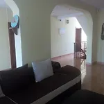 بيت ضيافة Casa Dalena كوستِنيست