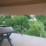 Casa Dalena بيت ضيافة كوستِنيست